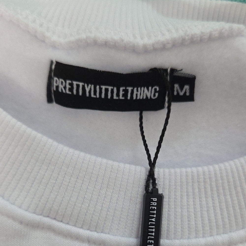 PRETTYLITTLETHING Classic/Basic White Sweater Cut-Top🧿 - Picture 6 of 11